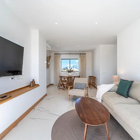 Bossa Boutique - Spacious Attic