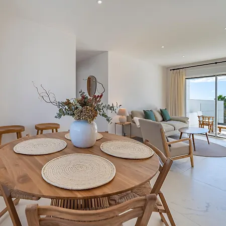 Bossa Boutique - Spacious Attic *